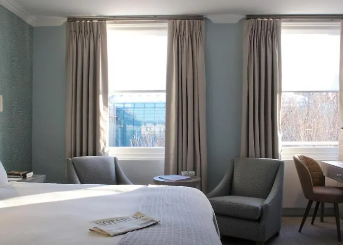 54 Queen\'S Gate Hotel